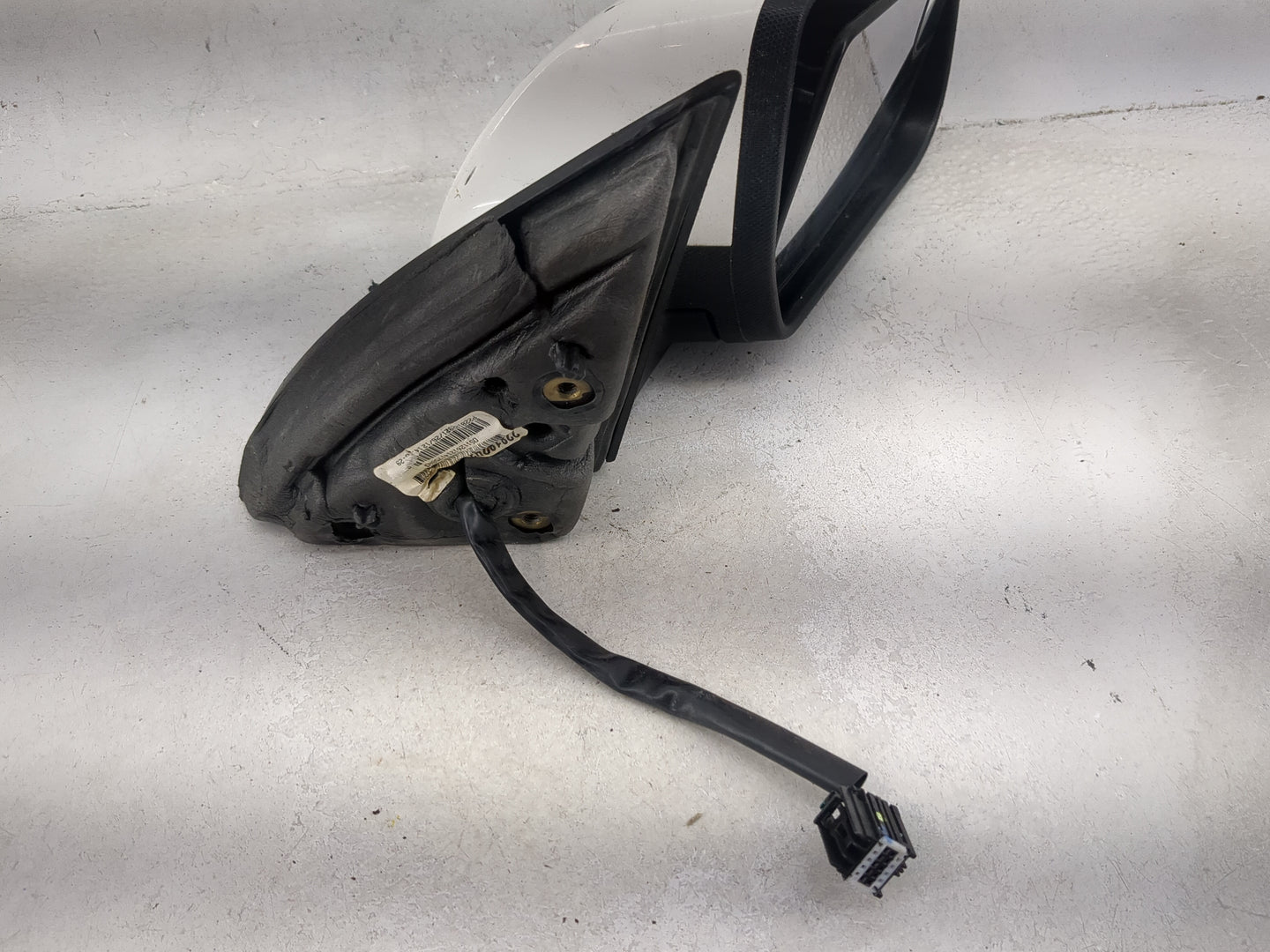2011-2014 Chevrolet Equinox Passenger Side View Mirror - Right Door Mirror OEM Used - Oemusedautoparts1.com