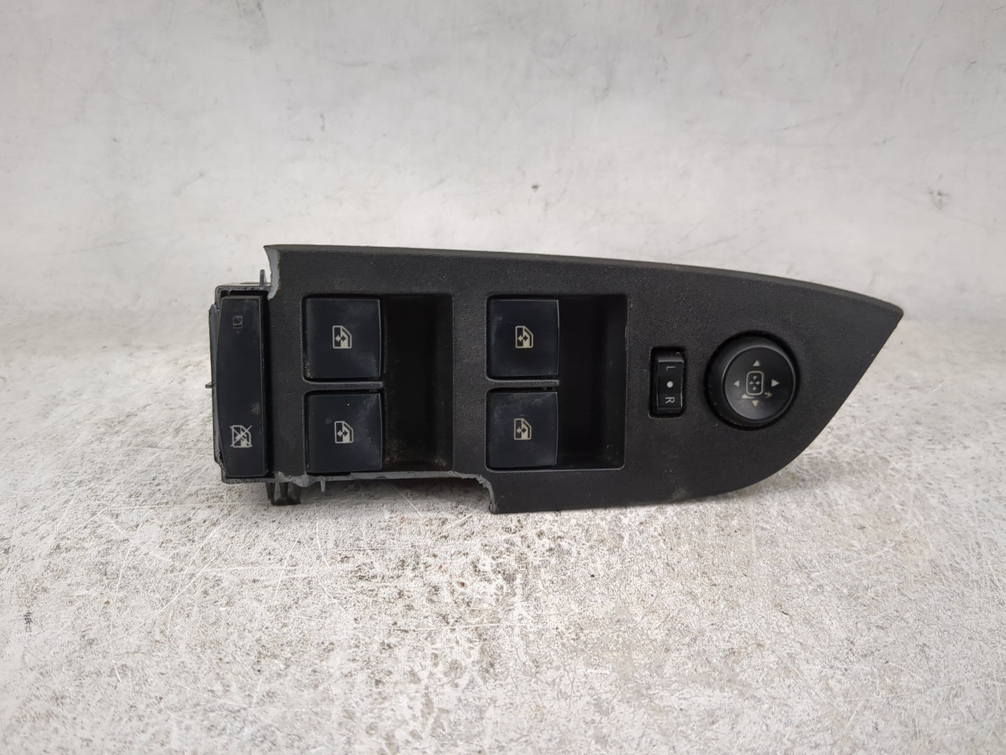 2010-2017 Chevrolet Equinox Master Power Window Switch Replacement Driver Side Left Fits OEM Used Auto Parts - Oemusedautopa