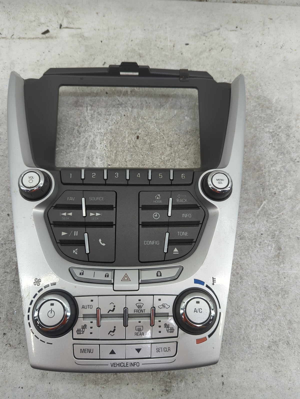 2012-2015 Chevrolet Equinox Radio Control Panel 1507077 - Oemusedautoparts1.com