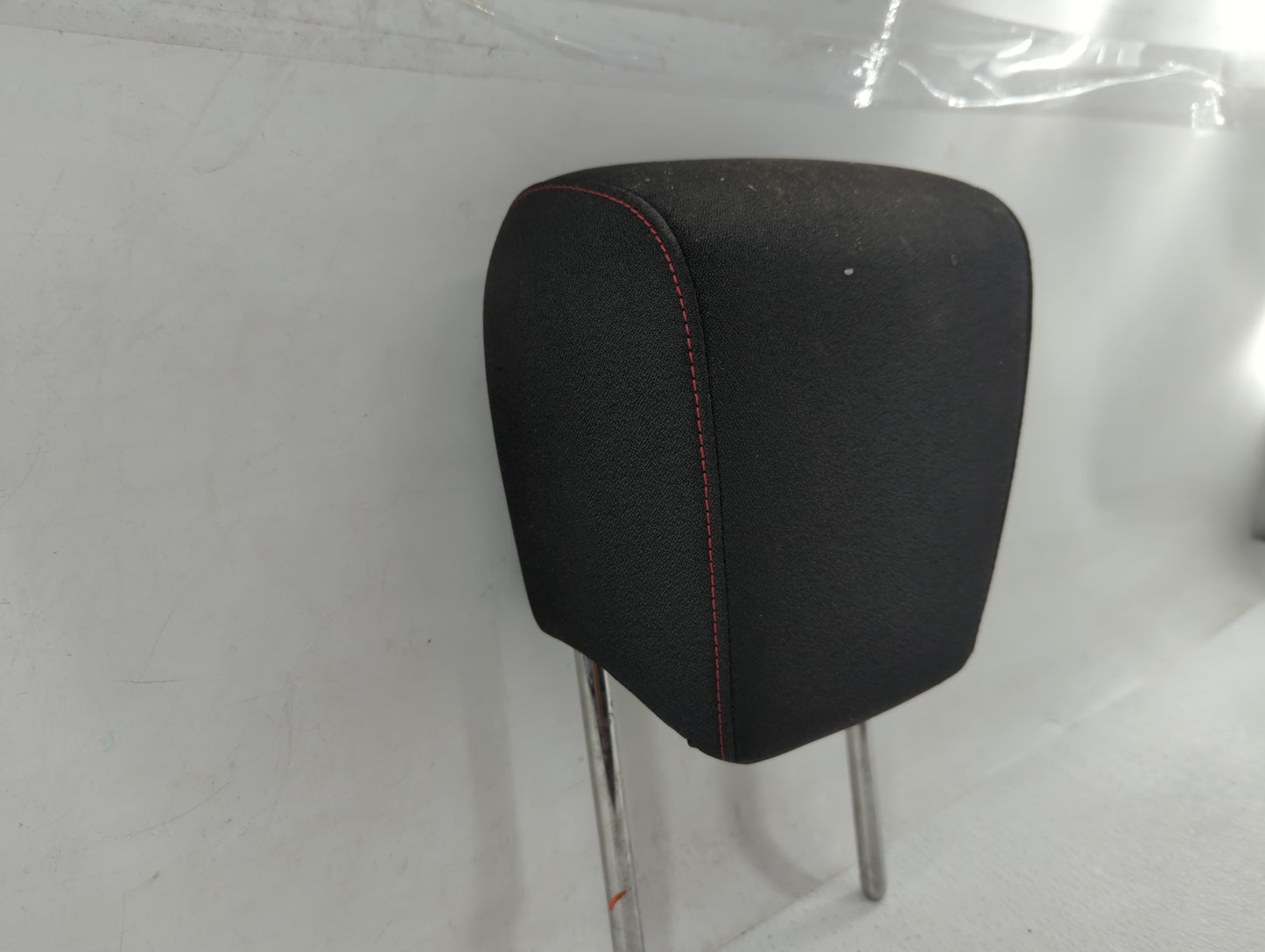 2012-2013 Chevrolet Equinox Headrest Head Rest Front Driver Passenger Seat Fits Fits 2012 2013 OEM Used Auto Parts - Oemused