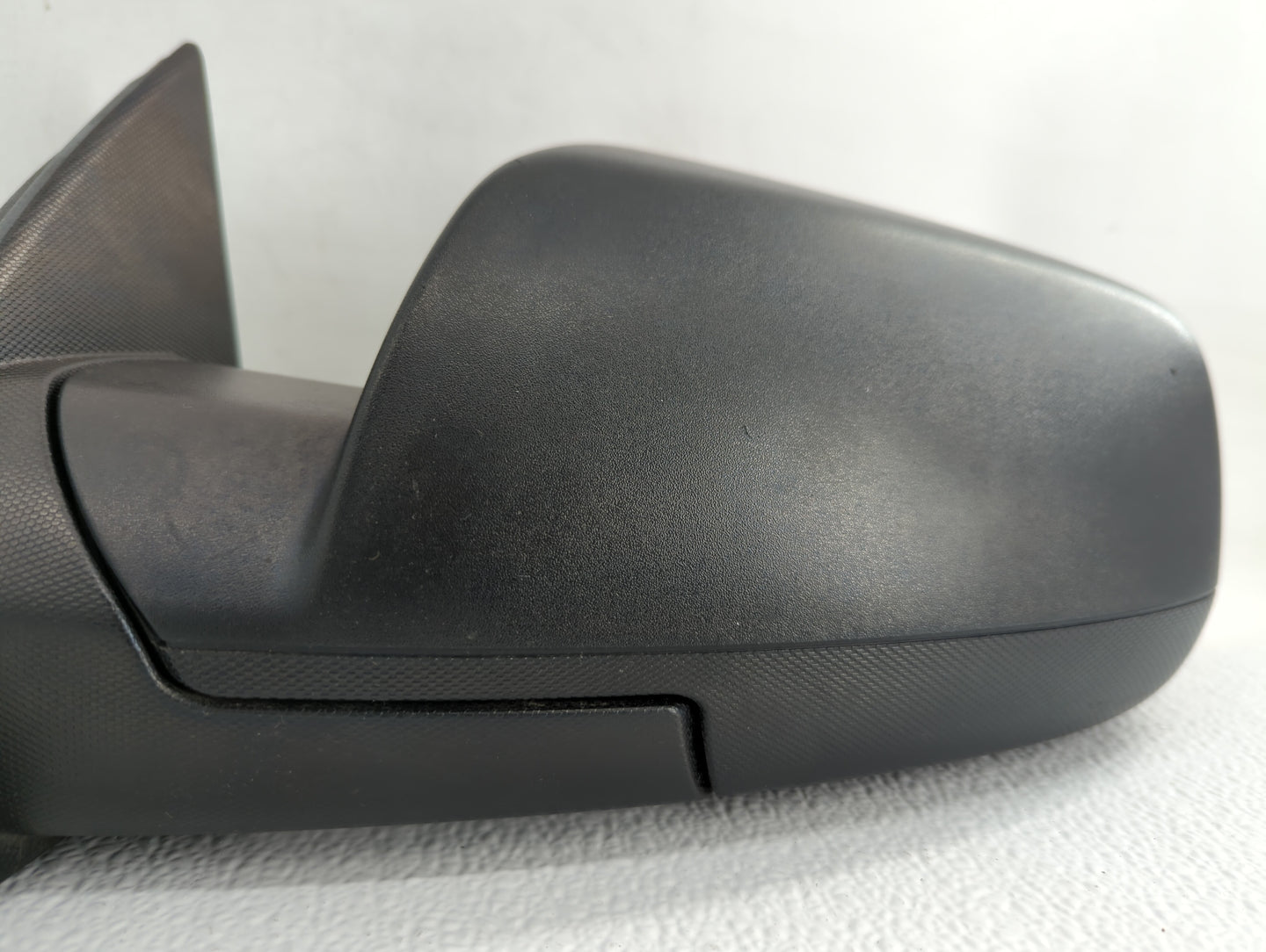 2012-2014 Chevrolet Equinox Driver Side View Mirror - Left Door Mirror OEM Used - Oemusedautoparts1.com