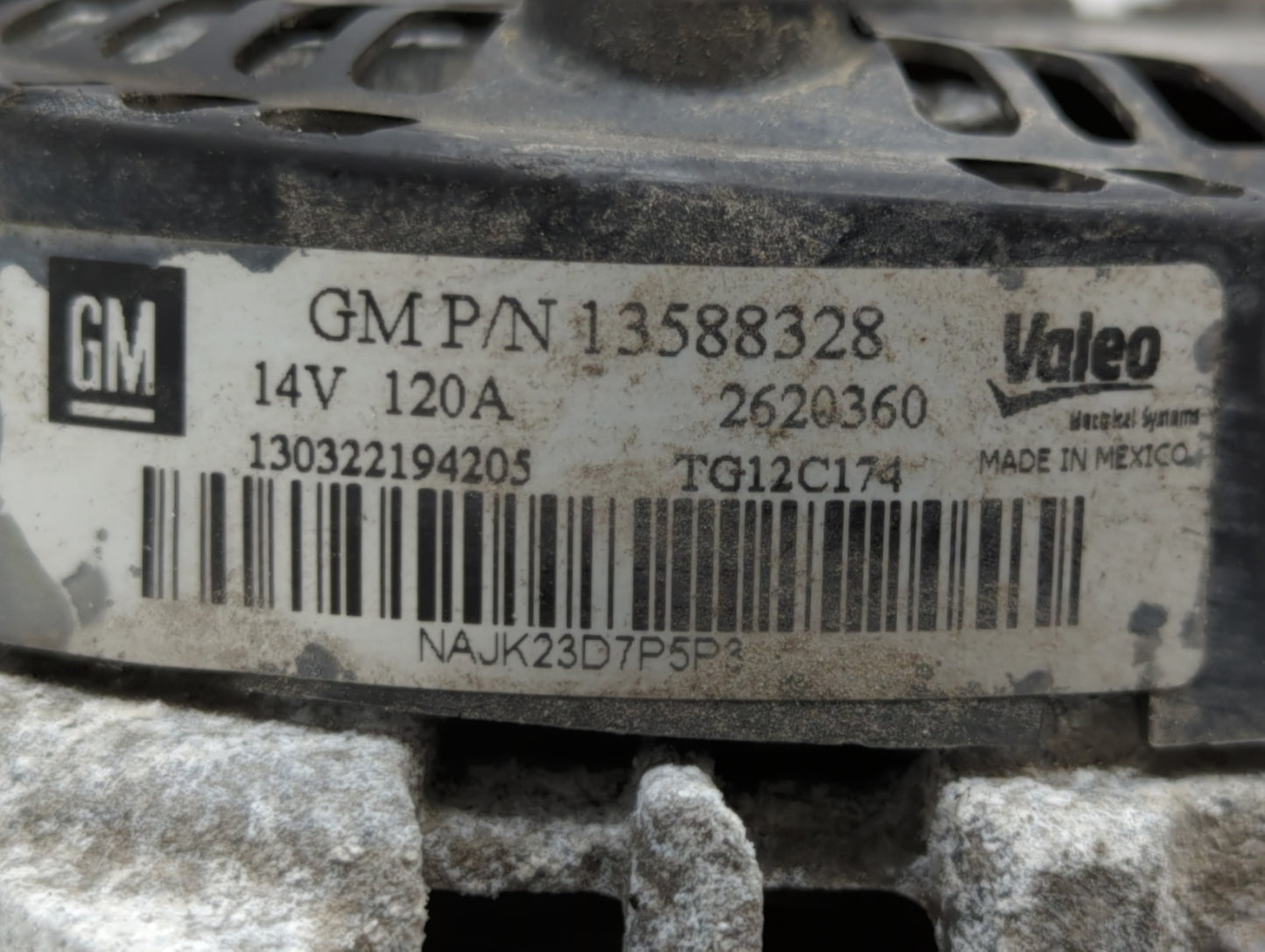 2010-2017 Chevrolet Equinox Alternator Replacement Generator Charging Assembly Engine OEM P/N:13588328 13512759 Fits OEM Use