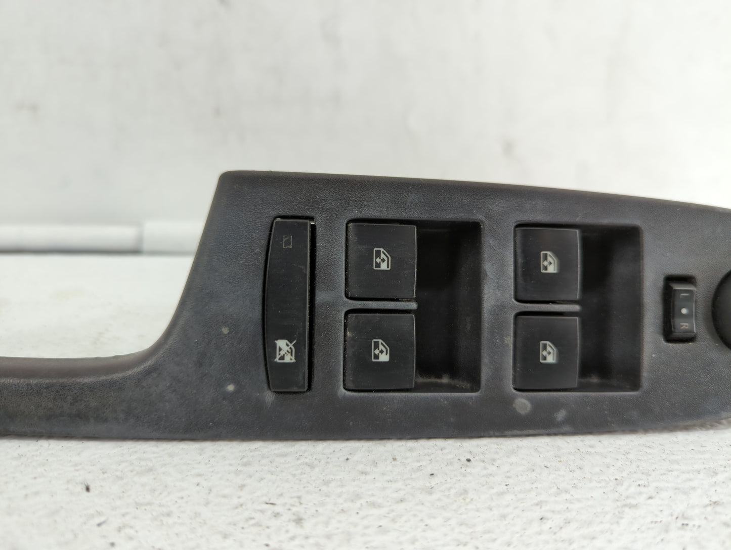 2010-2017 Chevrolet Equinox Master Power Window Switch Replacement Driver Side Left P/N:20317599 25983673 Fits OEM Used Auto