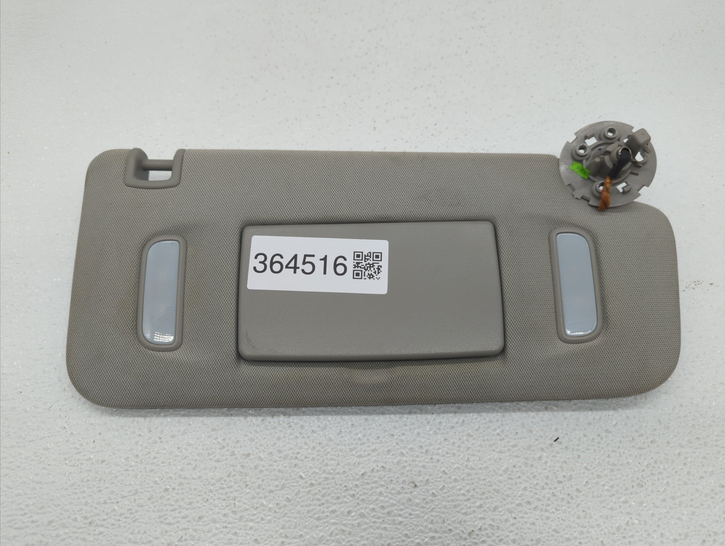 2010-2017 Chevrolet Equinox Sun Visor Shade Replacement Passenger Right Mirror Fits Fits 2010 2011 2012 2013 2014 2015 2016 