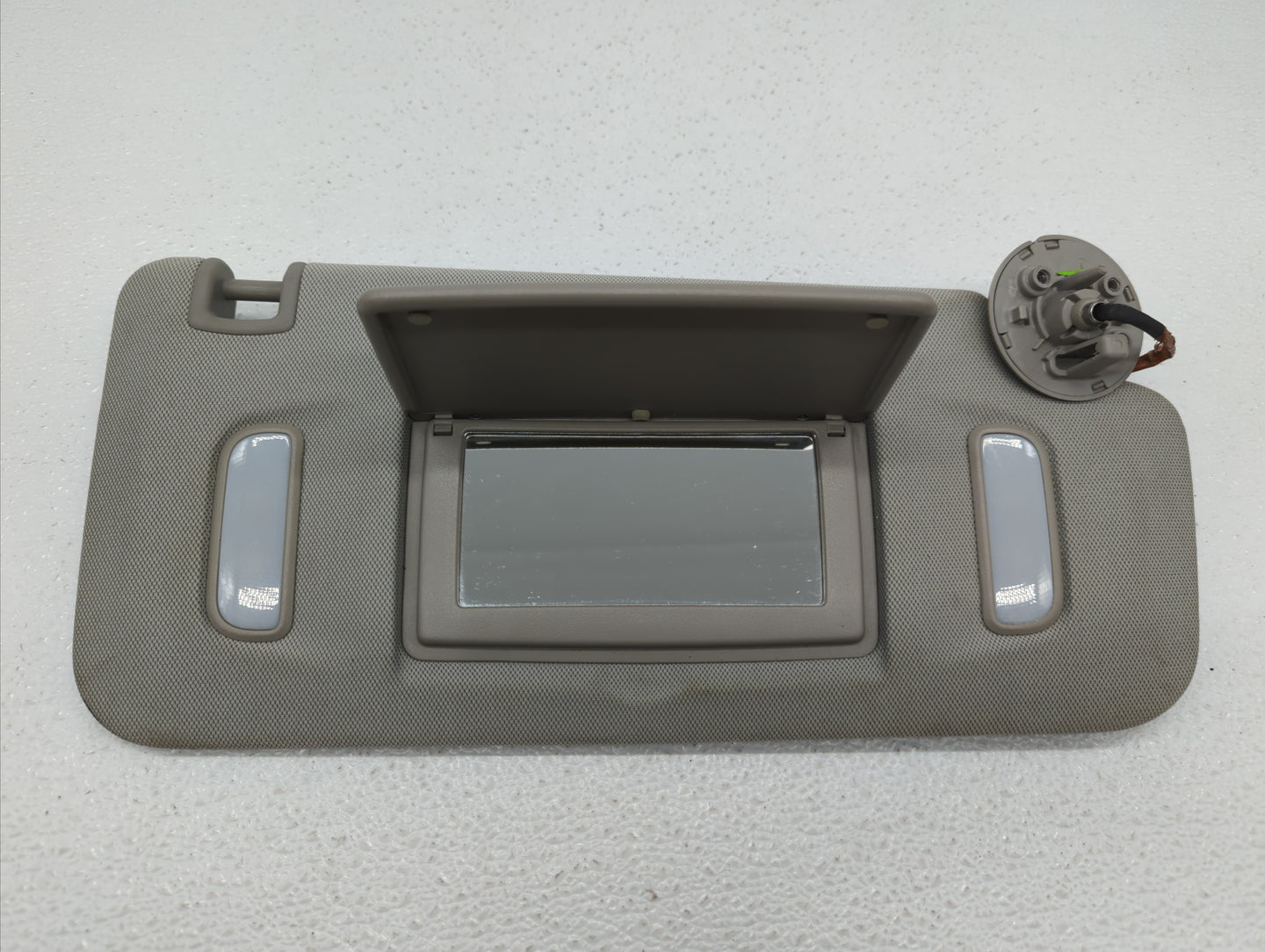 2010-2017 Chevrolet Equinox Sun Visor Shade Replacement Passenger Right Mirror Fits Fits 2010 2011 2012 2013 2014 2015 2016 