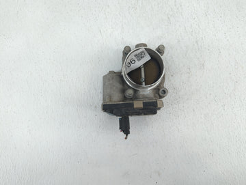 2012-2015 Chevrolet Equinox Throttle Body P/N:12627217DA 12632101CA Fits Fits 2012 2013 2014 2015 OEM Used Auto Parts - Oemu