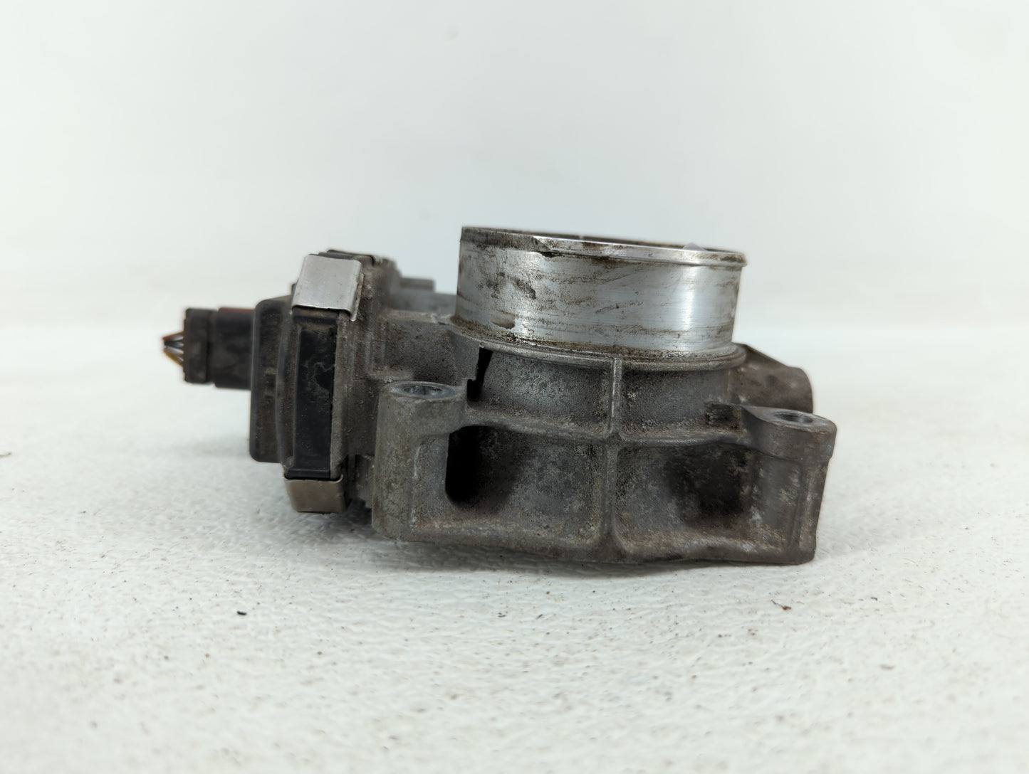 2012-2015 Chevrolet Equinox Throttle Body P/N:12627217DA 12632101CA Fits Fits 2012 2013 2014 2015 OEM Used Auto Parts - Oemu