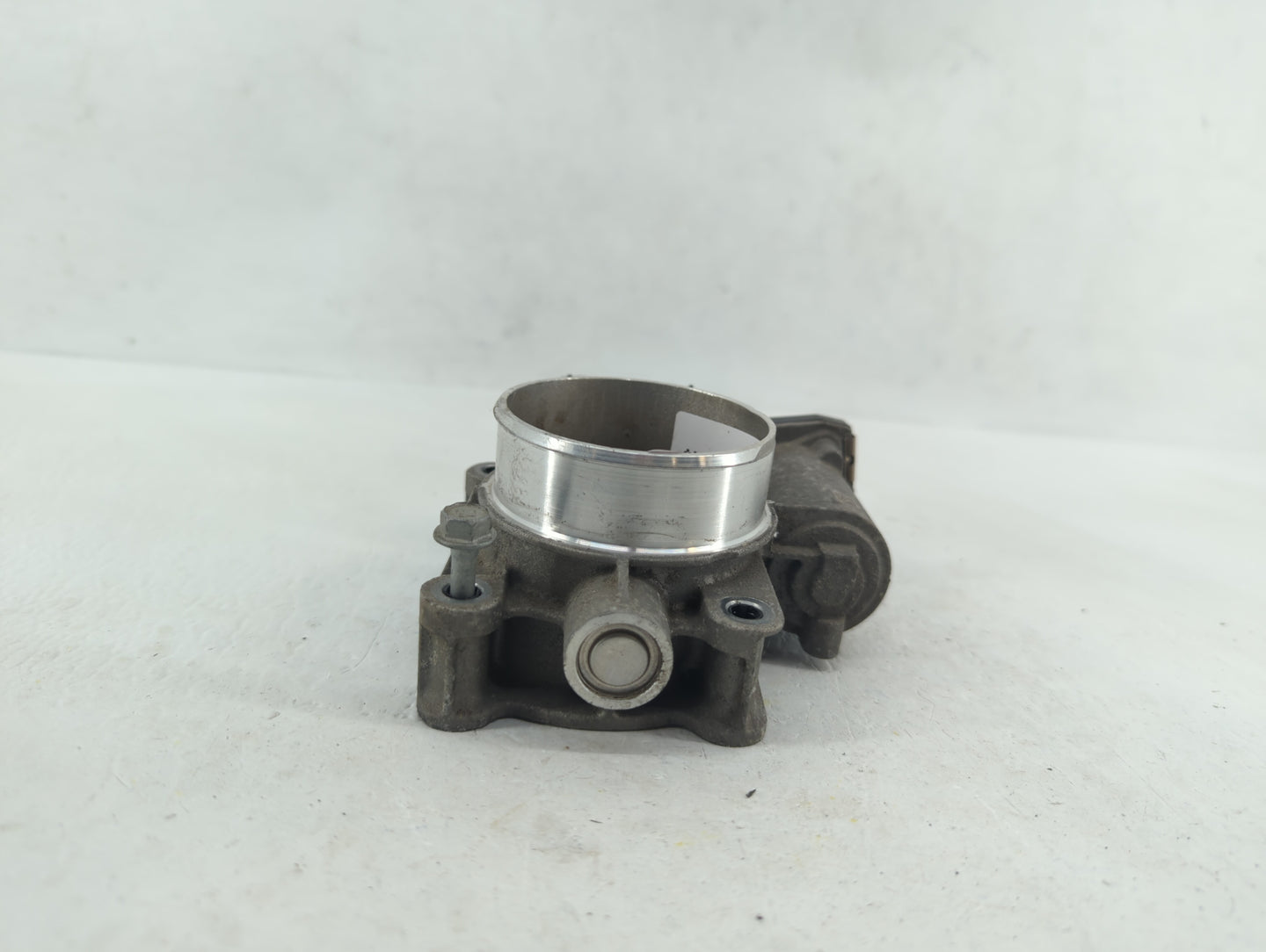 2012-2015 Chevrolet Equinox Throttle Body P/N:12627217DA 12632101CA Fits Fits 2012 2013 2014 2015 OEM Used Auto Parts - Oemu