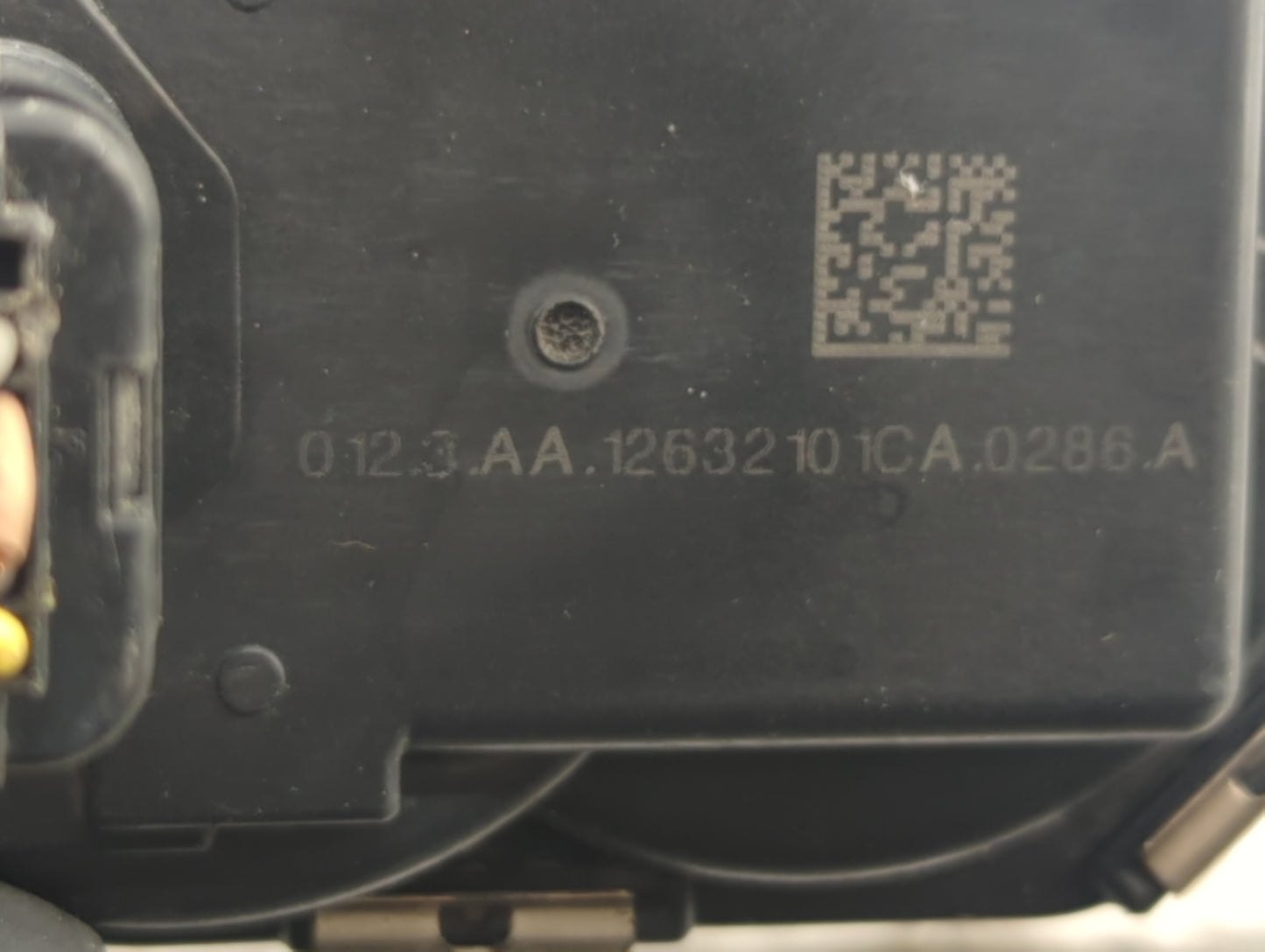 2012-2015 Chevrolet Equinox Throttle Body P/N:12627217DA 12632101CA Fits Fits 2012 2013 2014 2015 OEM Used Auto Parts - Oemu