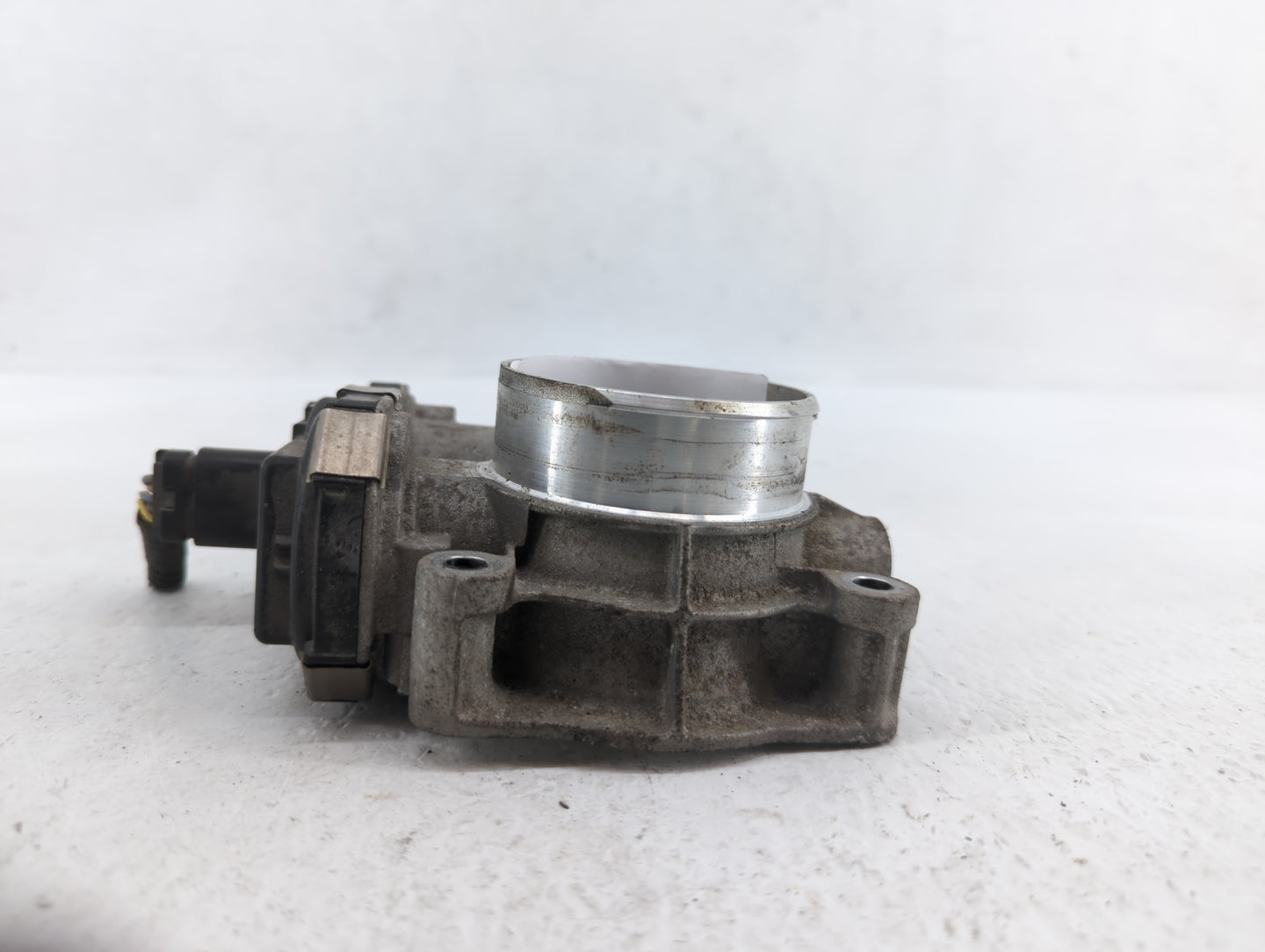 2012-2015 Chevrolet Equinox Throttle Body P/N:12627217DA 12632101CA Fits Fits 2012 2013 2014 2015 OEM Used Auto Parts - Oemu