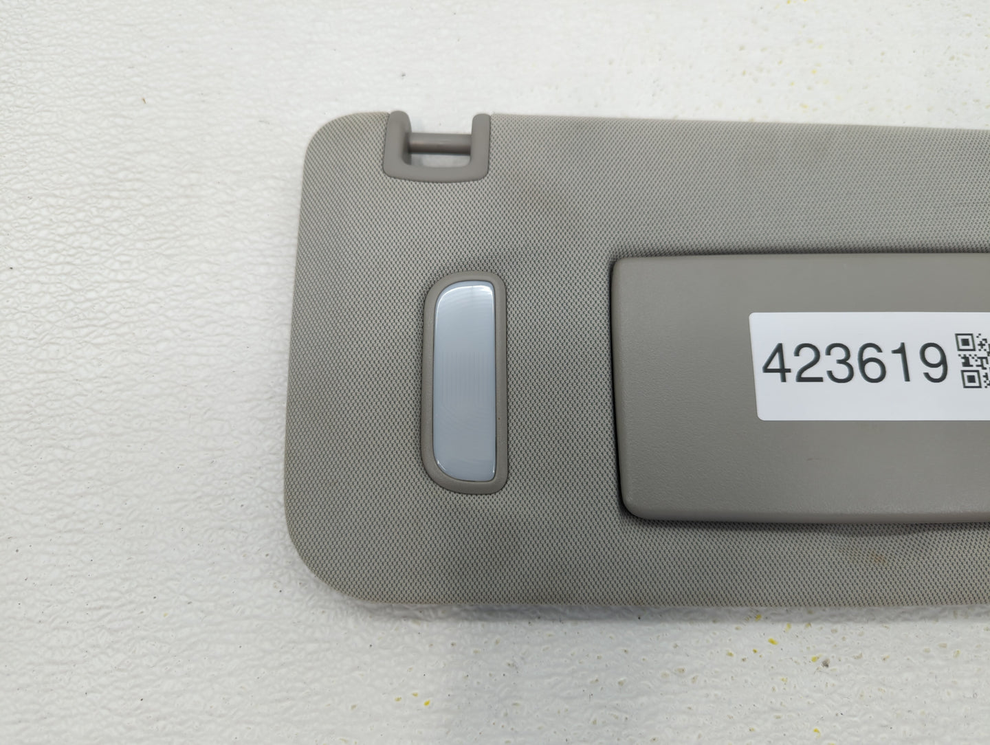 2010-2017 Chevrolet Equinox Sun Visor Shade Replacement Passenger Right Mirror Fits Fits 2010 2011 2012 2013 2014 2015 2016 