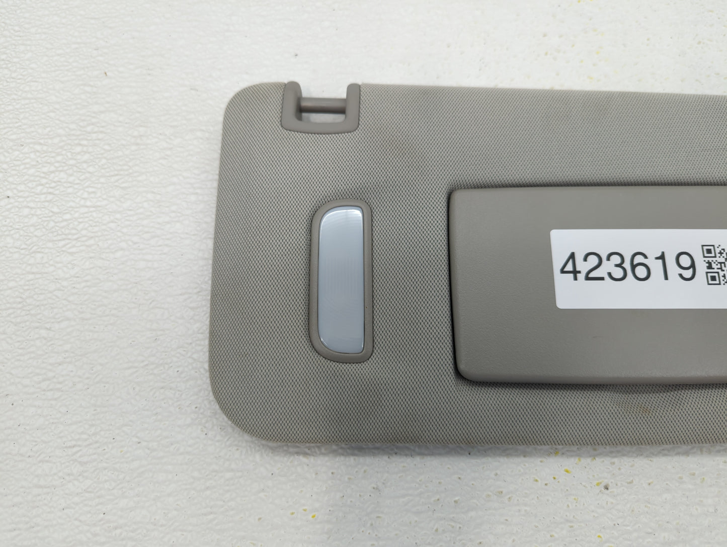 2010-2017 Chevrolet Equinox Sun Visor Shade Replacement Passenger Right Mirror Fits Fits 2010 2011 2012 2013 2014 2015 2016 