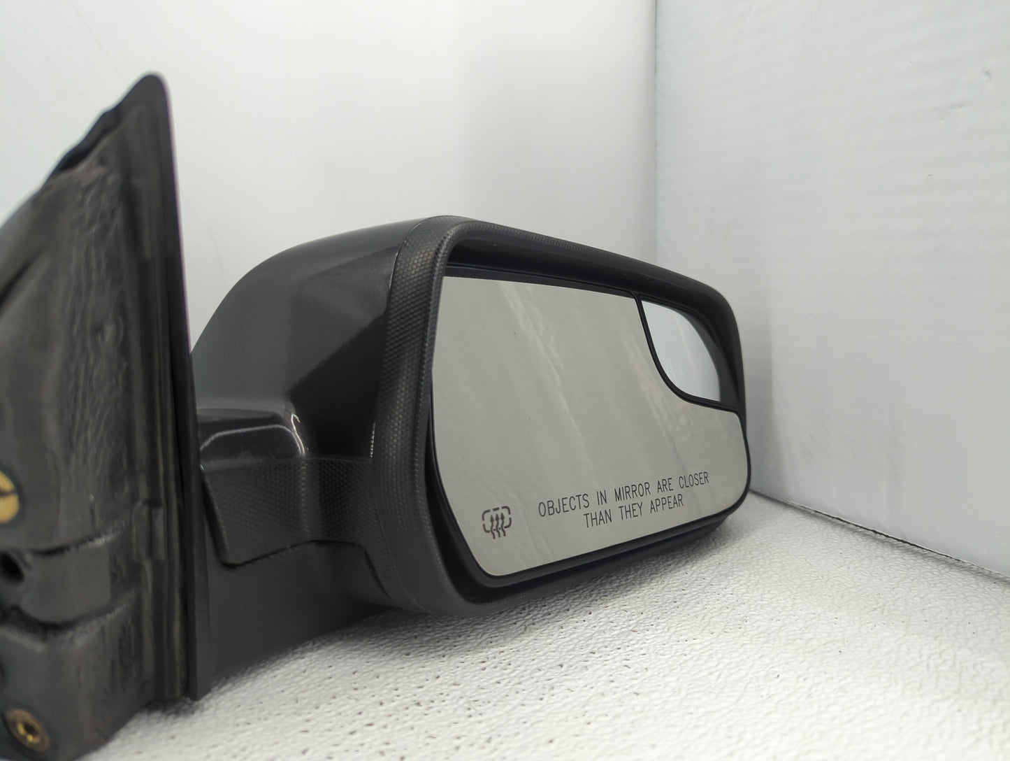 2011-2014 Chevrolet Equinox Passenger Side View Mirror - Right Door Mirror OEM Used - Oemusedautoparts1.com