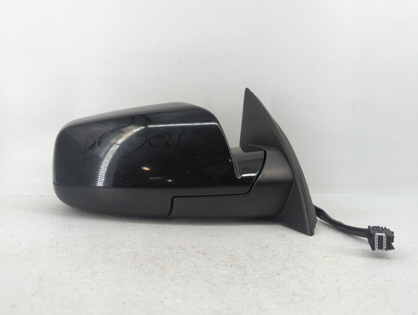 2011-2014 Chevrolet Equinox Passenger Side View Mirror - Right Door Mirror OEM Used - Oemusedautoparts1.com
