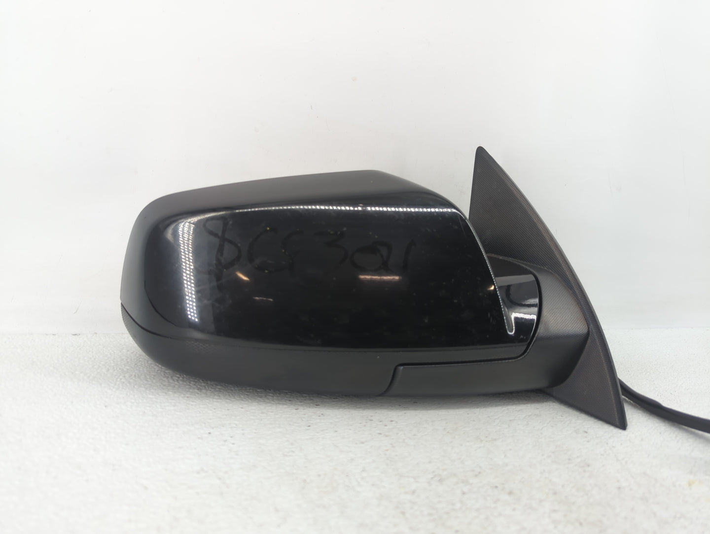 2011-2014 Chevrolet Equinox Passenger Side View Mirror - Right Door Mirror OEM Used - Oemusedautoparts1.com