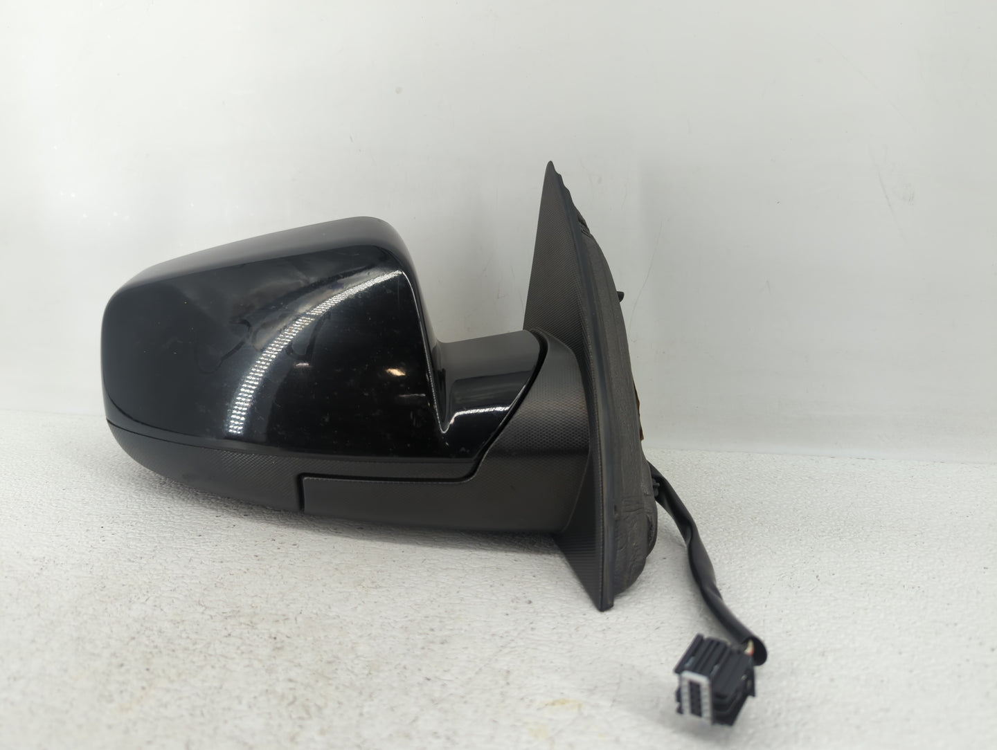 2011-2014 Chevrolet Equinox Passenger Side View Mirror - Right Door Mirror OEM Used - Oemusedautoparts1.com