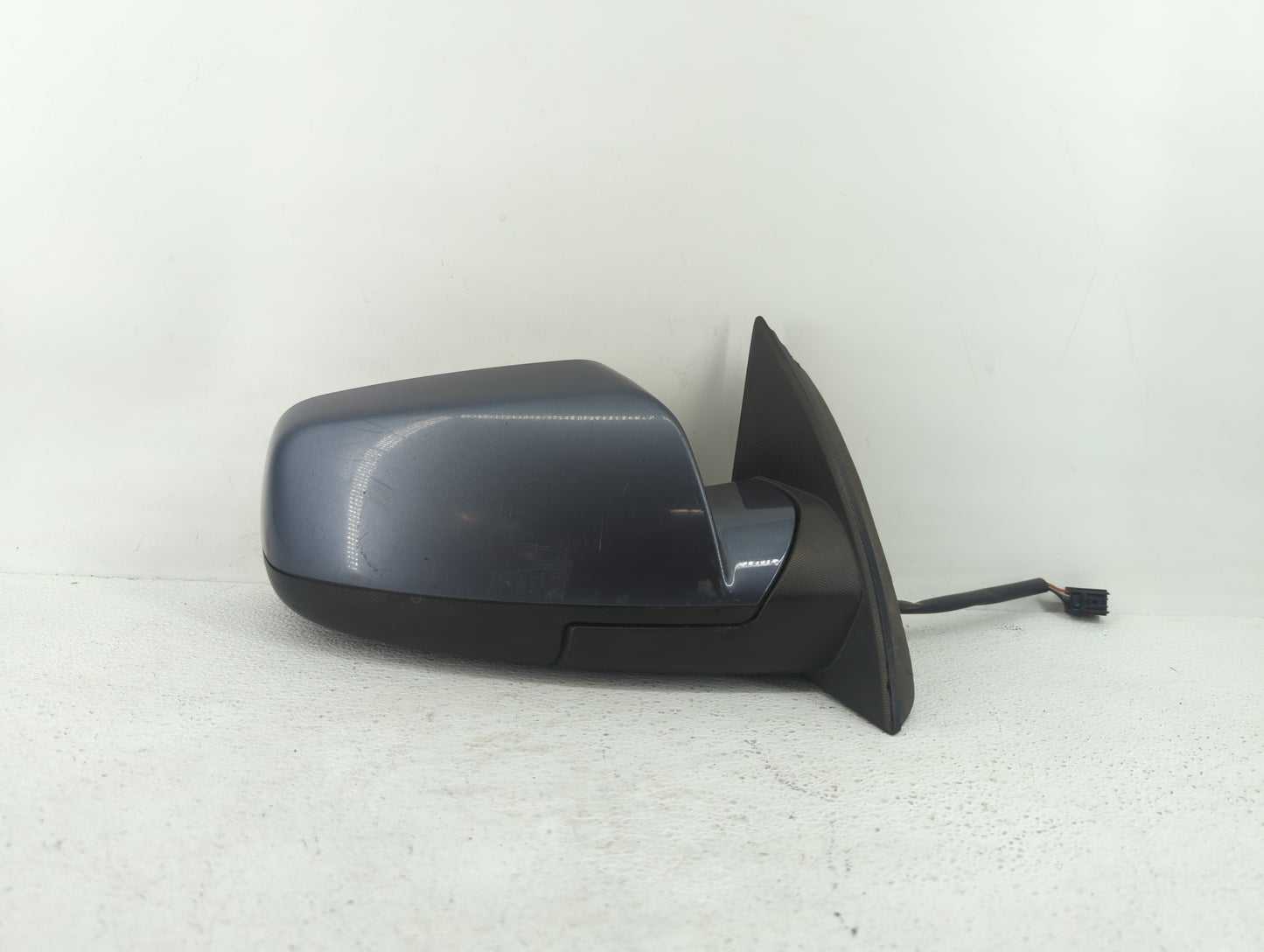 2011-2014 Chevrolet Equinox Passenger Side View Mirror - Right Door Mirror OEM Used - Oemusedautoparts1.com