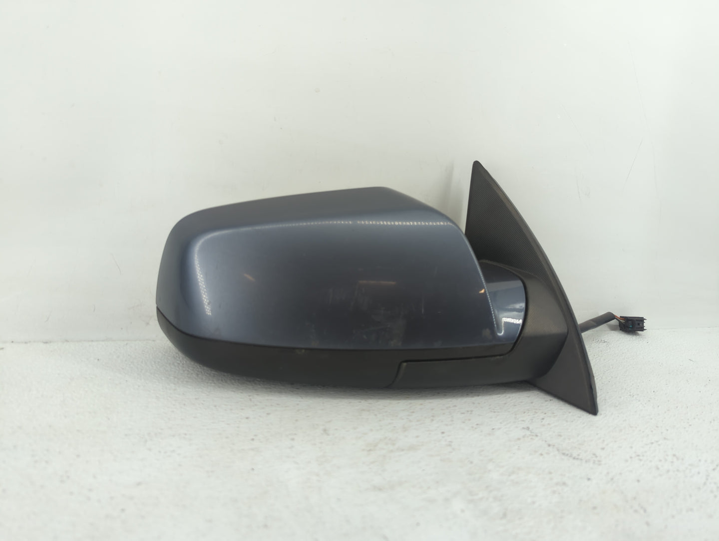 2011-2014 Chevrolet Equinox Passenger Side View Mirror - Right Door Mirror OEM Used - Oemusedautoparts1.com