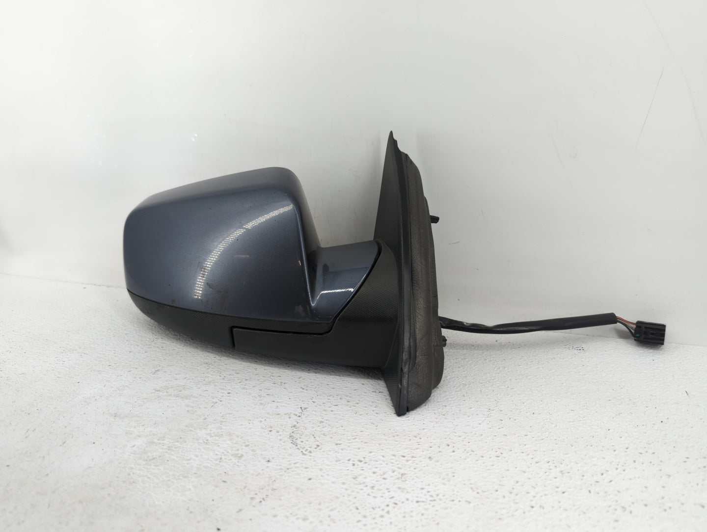 2011-2014 Chevrolet Equinox Passenger Side View Mirror - Right Door Mirror OEM Used - Oemusedautoparts1.com