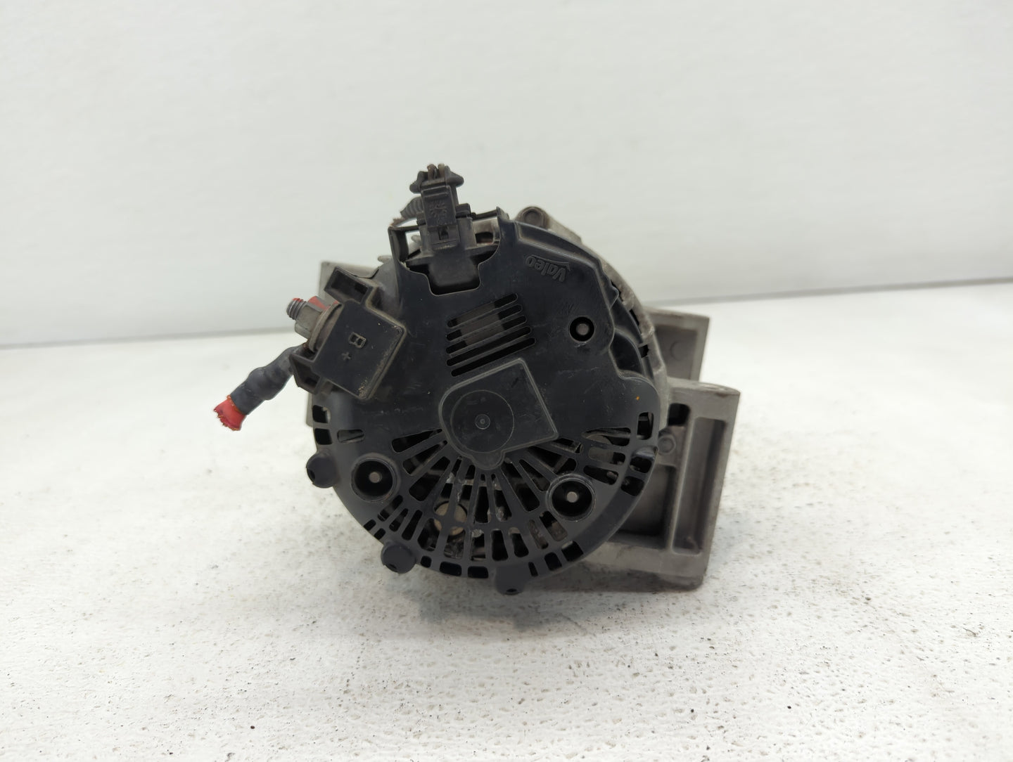 2010-2017 Chevrolet Equinox Alternator Replacement Generator Charging Assembly Engine OEM P/N:13500315 13588328 Fits OEM Use