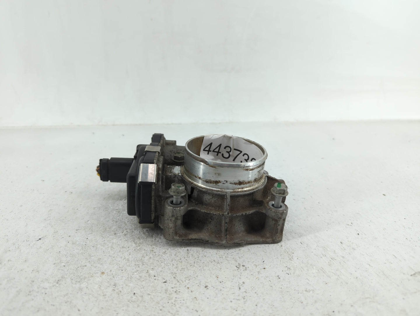 2012-2015 Chevrolet Equinox Throttle Body P/N:12627217DA 12632101CA Fits Fits 2012 2013 2014 2015 OEM Used Auto Parts - Oemu