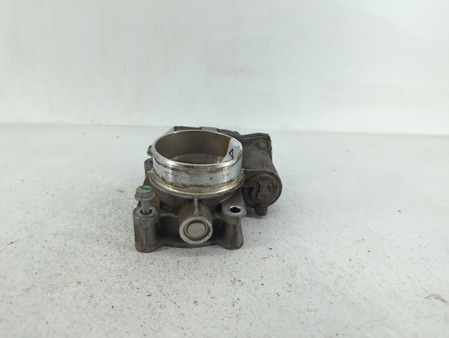 2012-2015 Chevrolet Equinox Throttle Body P/N:12627217DA 12632101CA Fits Fits 2012 2013 2014 2015 OEM Used Auto Parts - Oemu