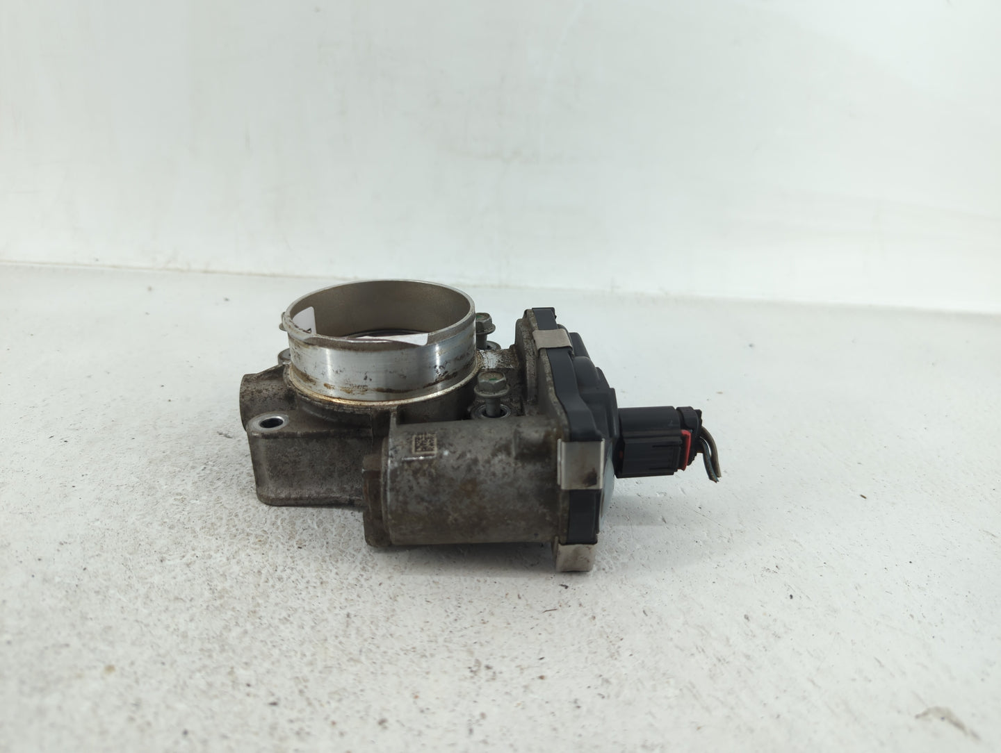 2012-2015 Chevrolet Equinox Throttle Body P/N:12627217DA 12632101CA Fits Fits 2012 2013 2014 2015 OEM Used Auto Parts - Oemu