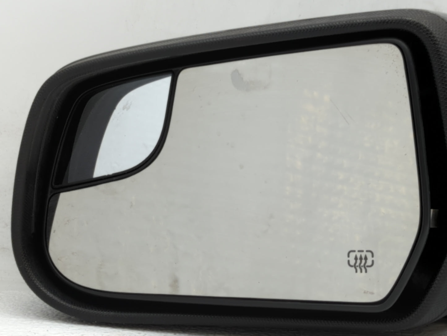 2011-2014 Chevrolet Equinox Driver Side View Mirror - Left Door Mirror OEM Used - Oemusedautoparts1.com
