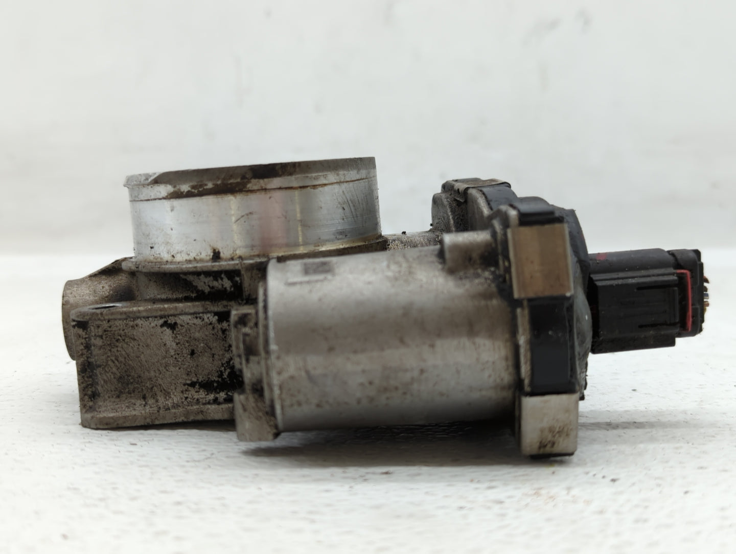 2012-2015 Chevrolet Equinox Throttle Body P/N:12632101CA Fits Fits 2012 2013 2014 2015 OEM Used Auto Parts - Oemusedautopart