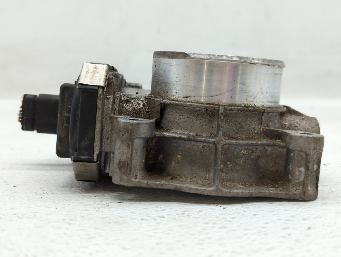 2012-2015 Chevrolet Equinox Throttle Body P/N:12632101CA Fits Fits 2012 2013 2014 2015 OEM Used Auto Parts - Oemusedautopart