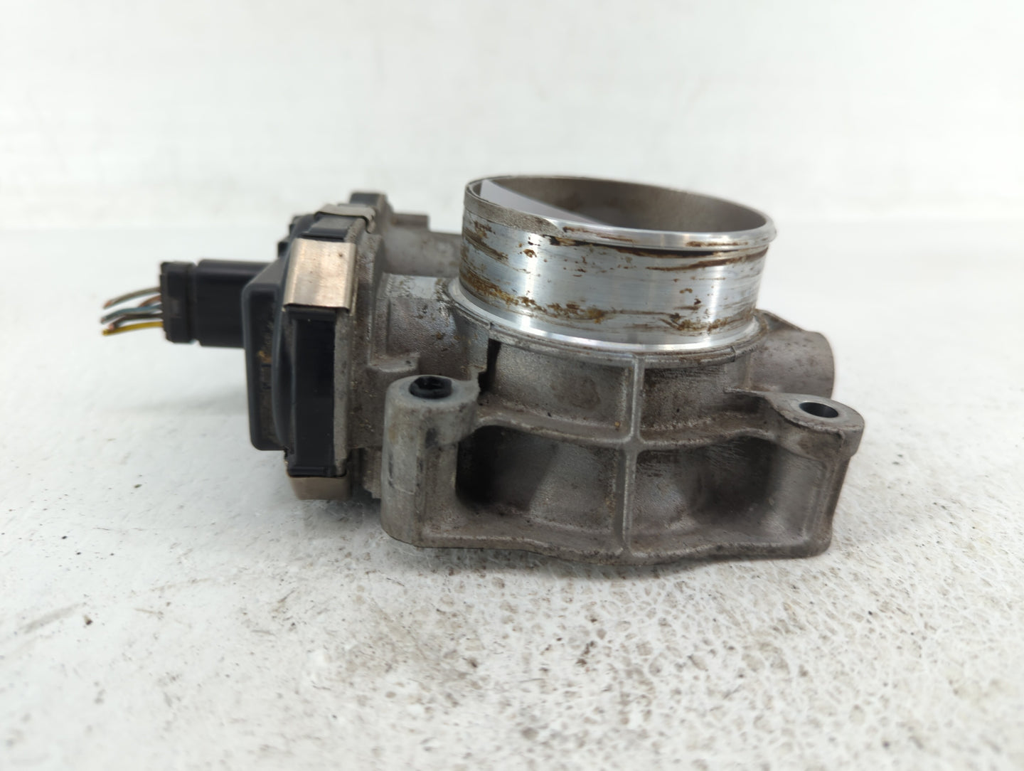 2012-2015 Chevrolet Equinox Throttle Body P/N:12632101CA Fits Fits 2012 2013 2014 2015 OEM Used Auto Parts - Oemusedautopart