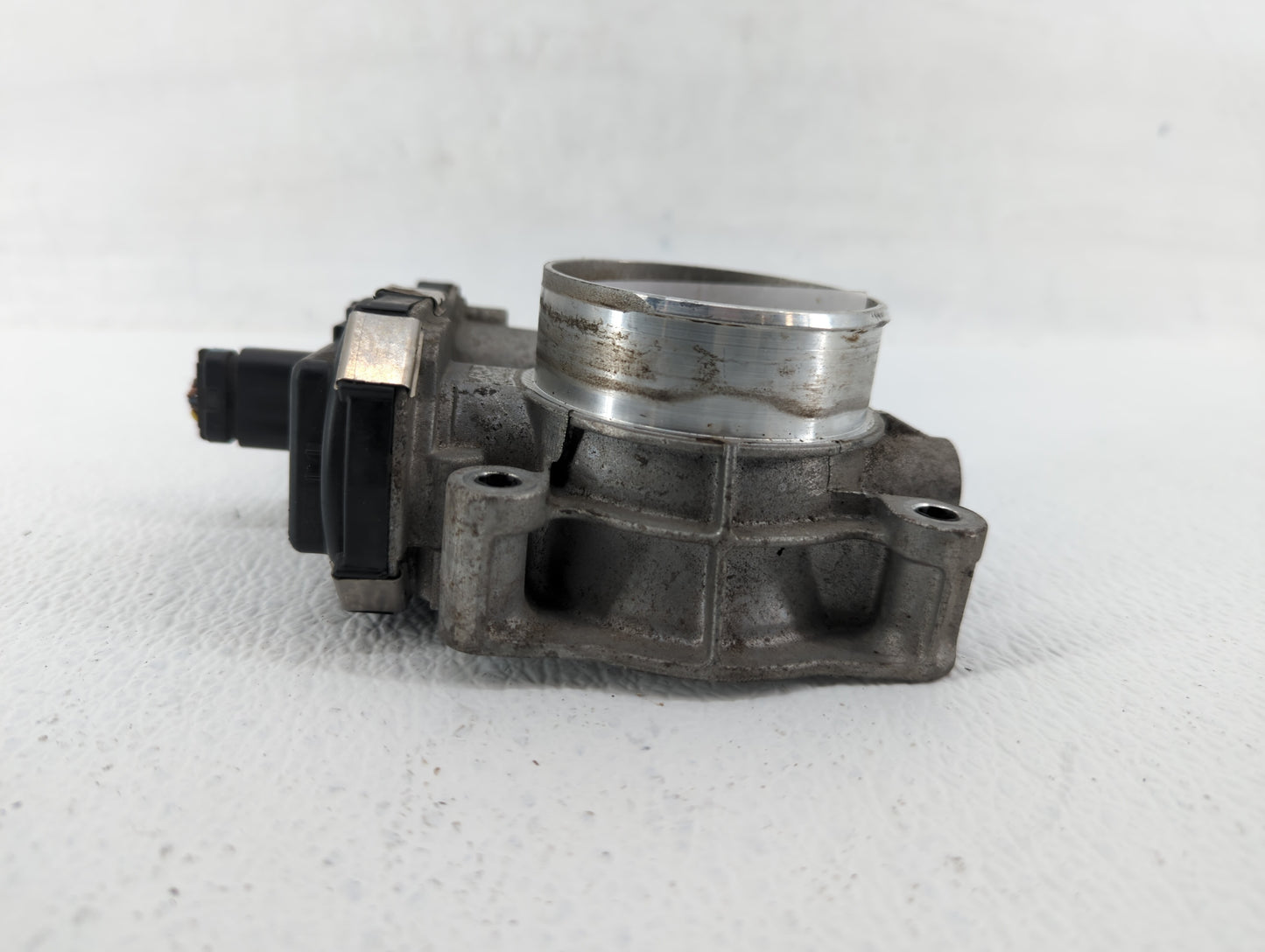 2012-2015 Chevrolet Equinox Throttle Body P/N:12632101CA Fits Fits 2012 2013 2014 2015 OEM Used Auto Parts - Oemusedautopart