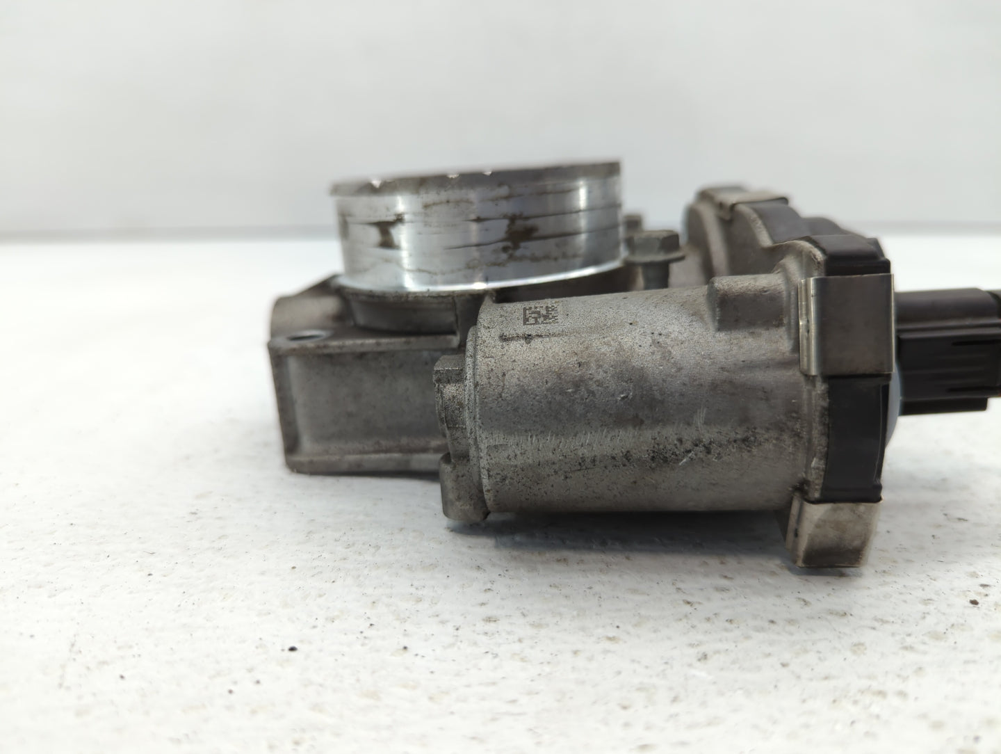 2012-2015 Chevrolet Equinox Throttle Body P/N:12632101CA Fits Fits 2012 2013 2014 2015 OEM Used Auto Parts - Oemusedautopart