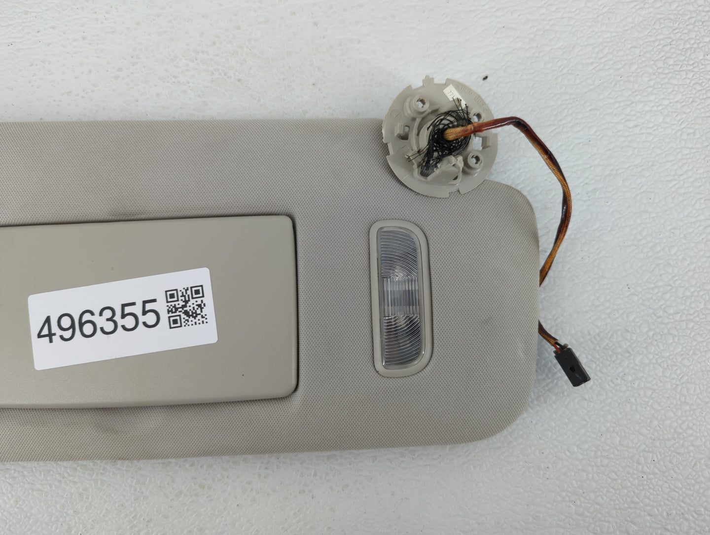 2010-2017 Chevrolet Equinox Sun Visor Shade Replacement Passenger Right Mirror Fits Fits 2010 2011 2012 2013 2014 2015 2016 