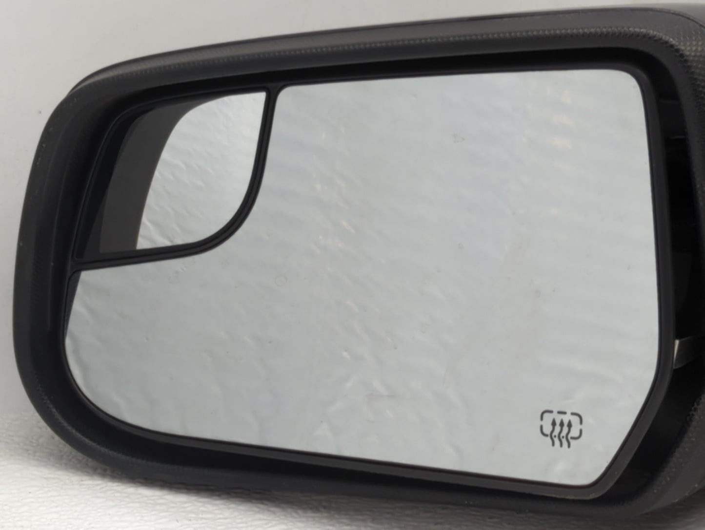 2011-2014 Chevrolet Equinox Driver Side View Mirror - Left Door Mirror OEM Used - Oemusedautoparts1.com