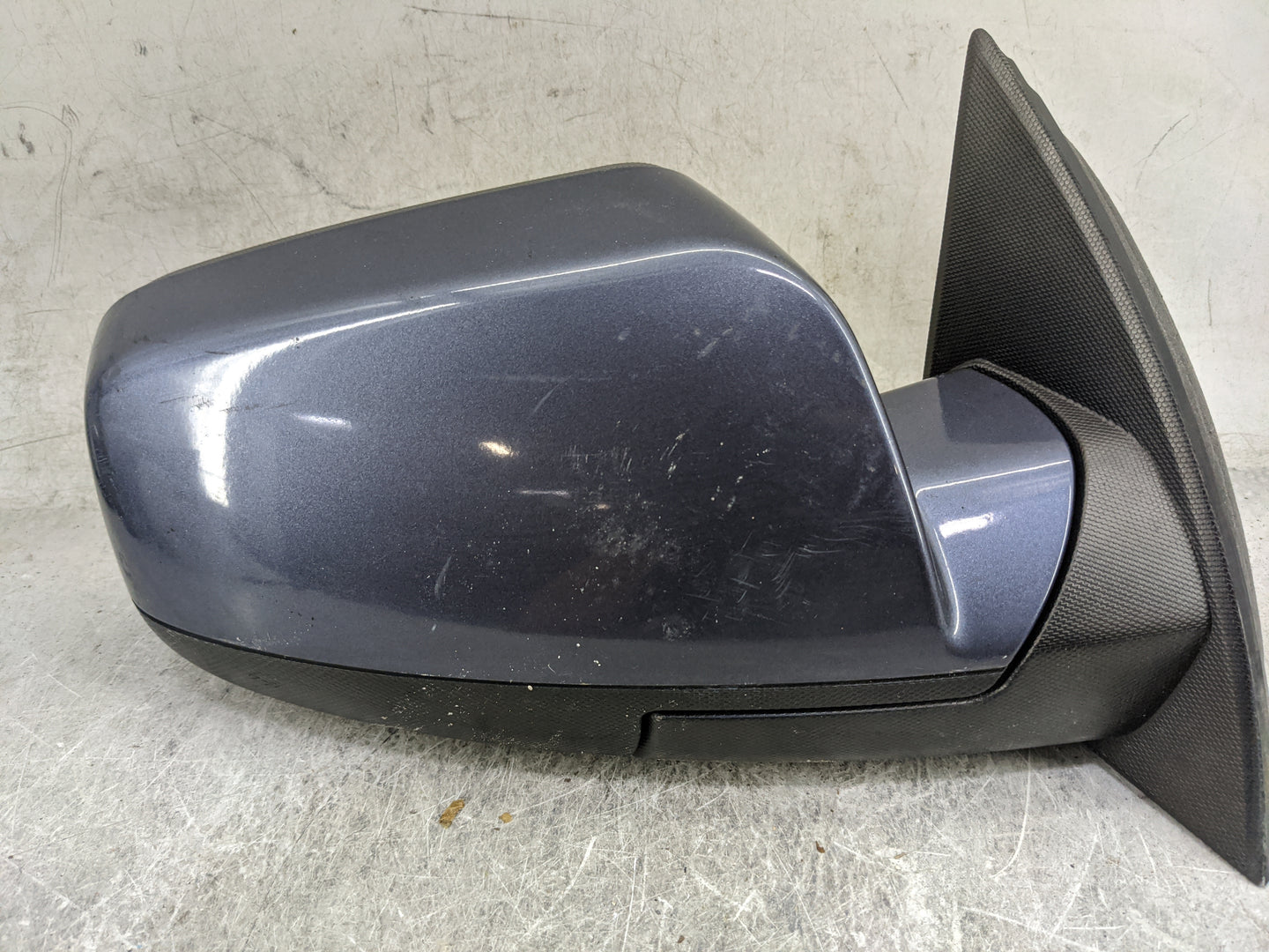 2011-2014 Chevrolet Equinox Passenger Side View Mirror - Right Door Mirror OEM Used - Oemusedautoparts1.com