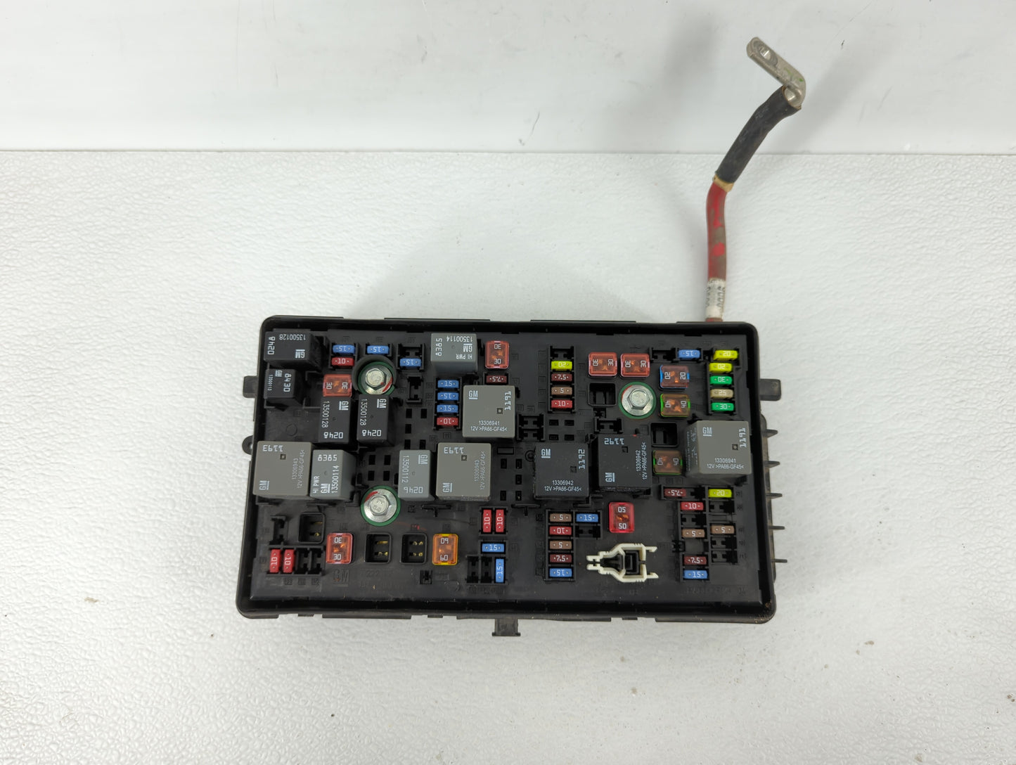 2013-2016 Chevrolet Equinox Fusebox Fuse Box Panel Relay Module P/N:95216200 Fits Fits 2013 2014 2015 2016 OEM Used Auto Par