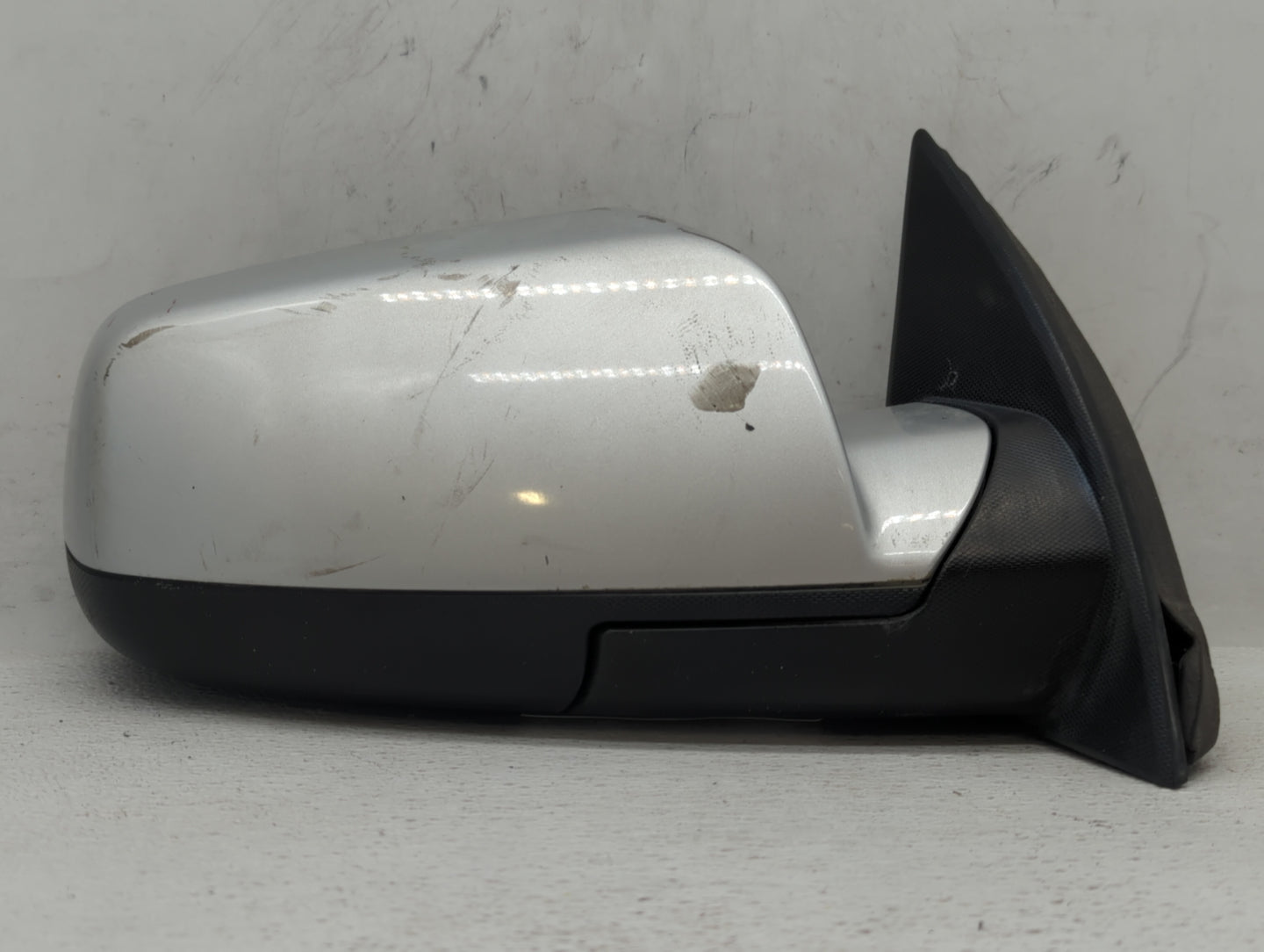 2011-2014 Chevrolet Equinox Passenger Side View Mirror - Right Door Mirror OEM Used - Oemusedautoparts1.com