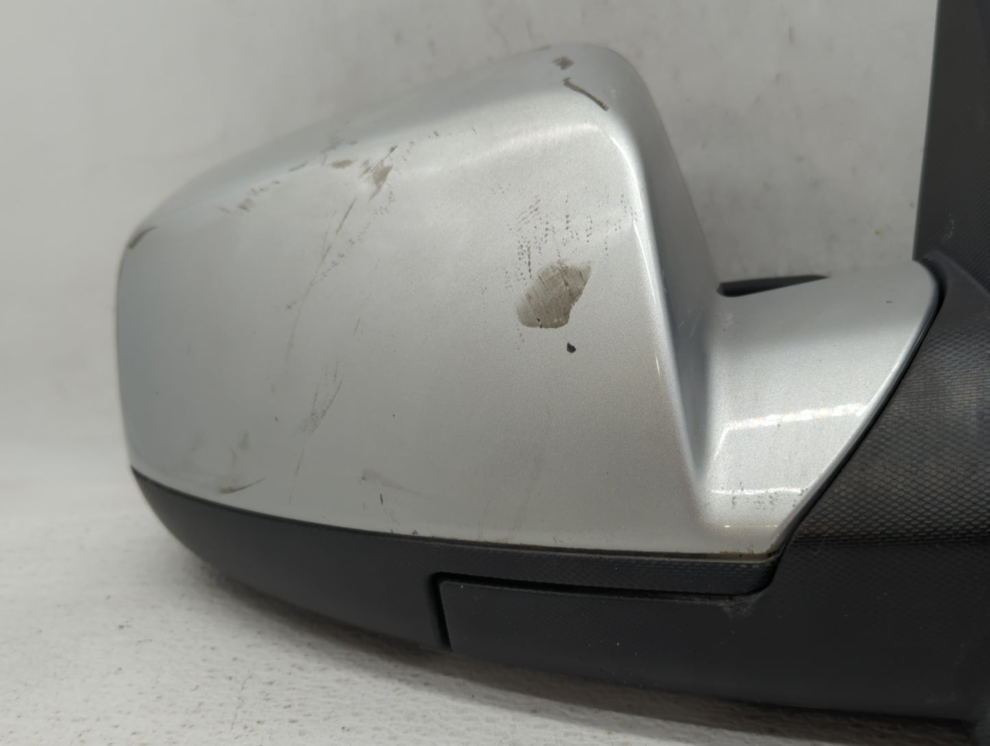2011-2014 Chevrolet Equinox Passenger Side View Mirror - Right Door Mirror OEM Used - Oemusedautoparts1.com