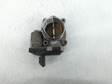 2012-2015 Chevrolet Equinox Throttle Body P/N:12632101CA Fits Fits 2012 2013 2014 2015 OEM Used Auto Parts - Oemusedautopart