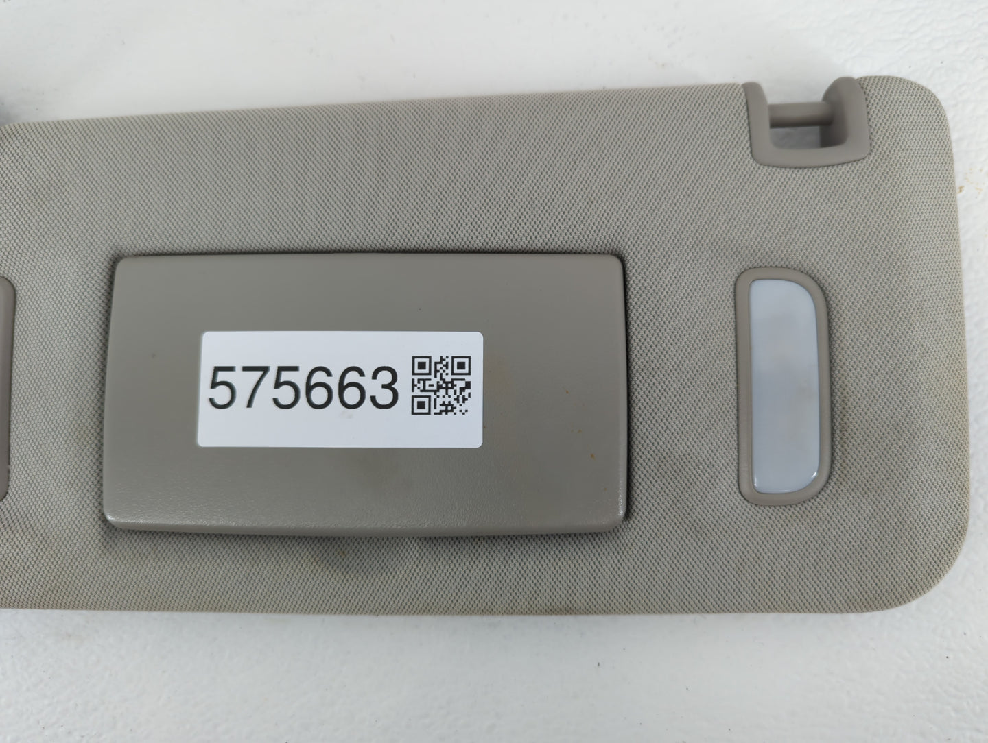 2010-2017 Chevrolet Equinox Sun Visor Shade Replacement Passenger Right Mirror Fits Fits 2010 2011 2012 2013 2014 2015 2016 