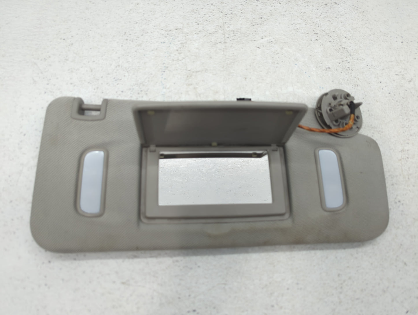 2010-2017 Chevrolet Equinox Sun Visor Shade Replacement Passenger Right Mirror Fits Fits 2010 2011 2012 2013 2014 2015 2016 