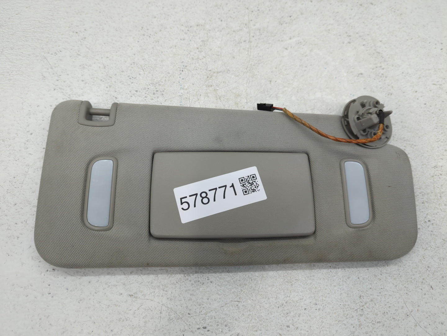 2010-2017 Chevrolet Equinox Sun Visor Shade Replacement Passenger Right Mirror Fits Fits 2010 2011 2012 2013 2014 2015 2016 