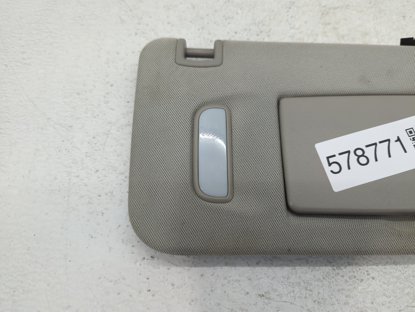 2010-2017 Chevrolet Equinox Sun Visor Shade Replacement Passenger Right Mirror Fits Fits 2010 2011 2012 2013 2014 2015 2016 