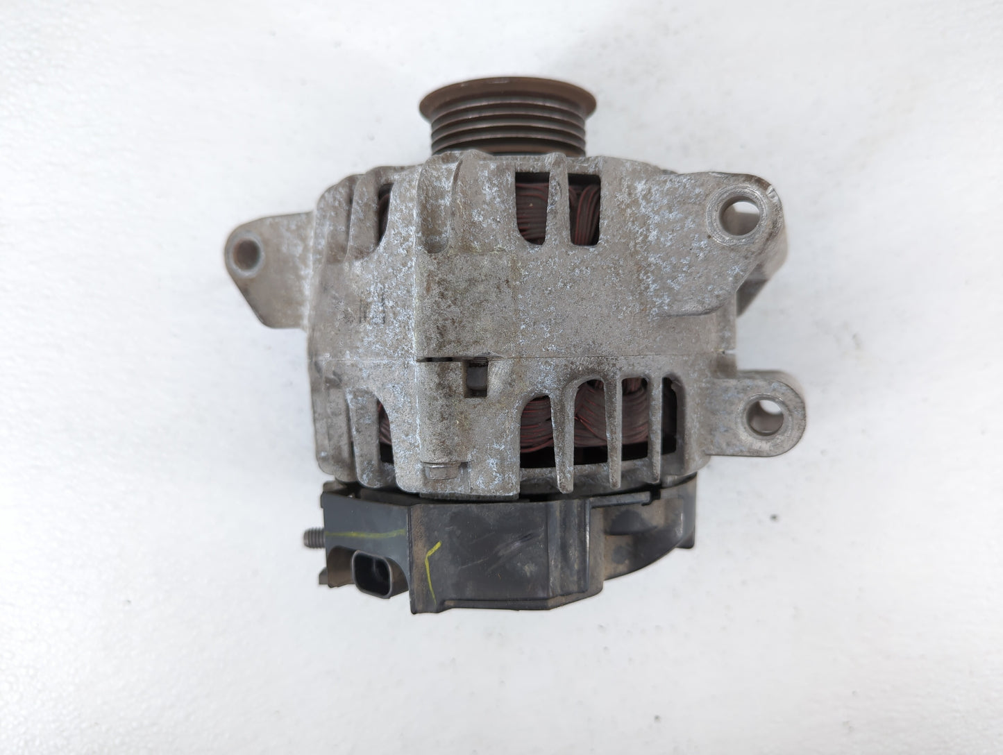 2010-2017 Chevrolet Equinox Alternator Replacement Generator Charging Assembly Engine OEM P/N:13500315 Fits OEM Used Auto Pa