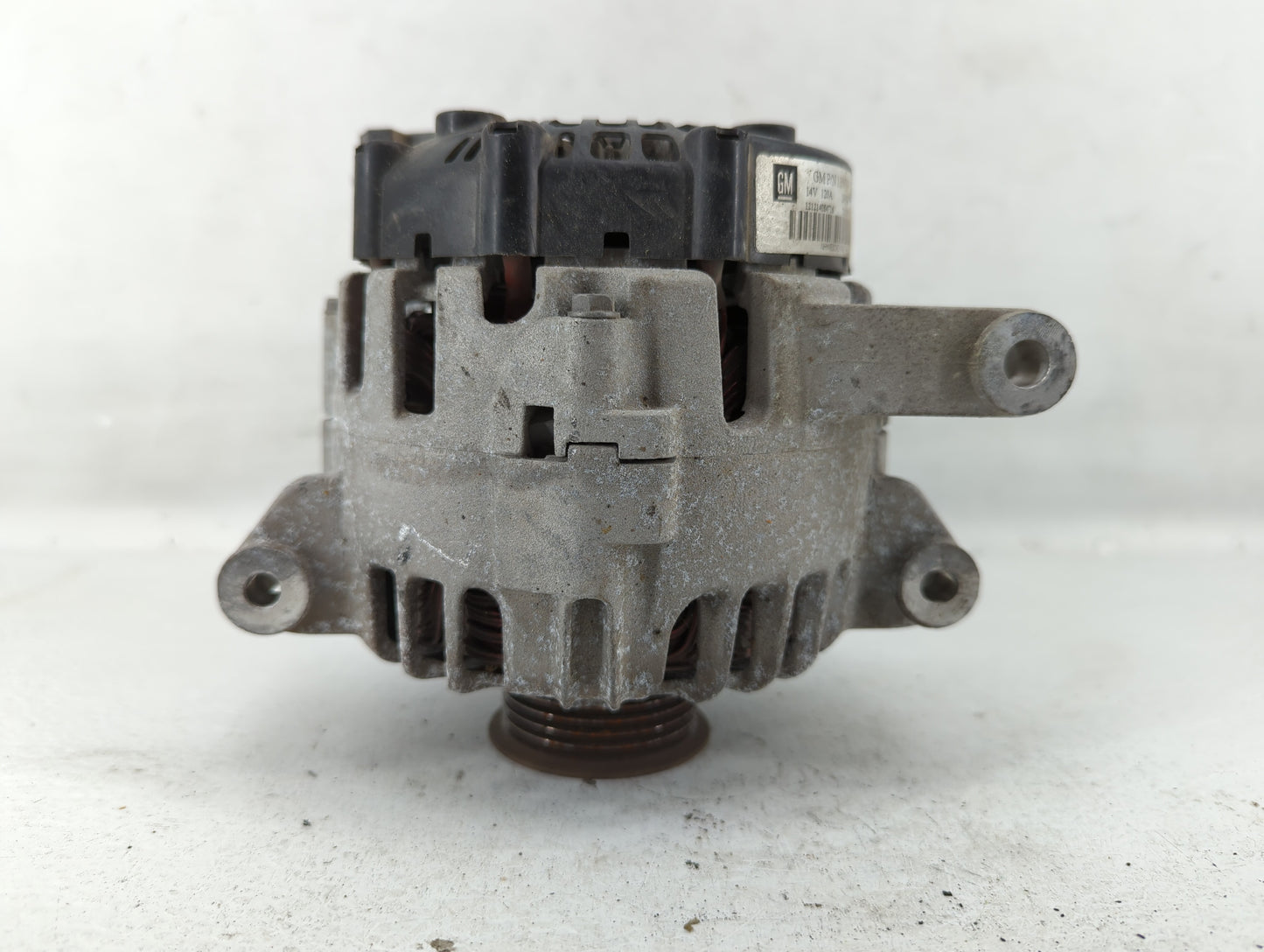 2010-2017 Chevrolet Equinox Alternator Replacement Generator Charging Assembly Engine OEM P/N:13500315 Fits OEM Used Auto Pa