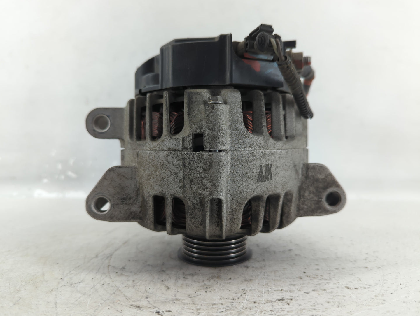 2010-2017 Chevrolet Equinox Alternator Replacement Generator Charging Assembly Engine OEM P/N:13588328 Fits OEM Used Auto Pa