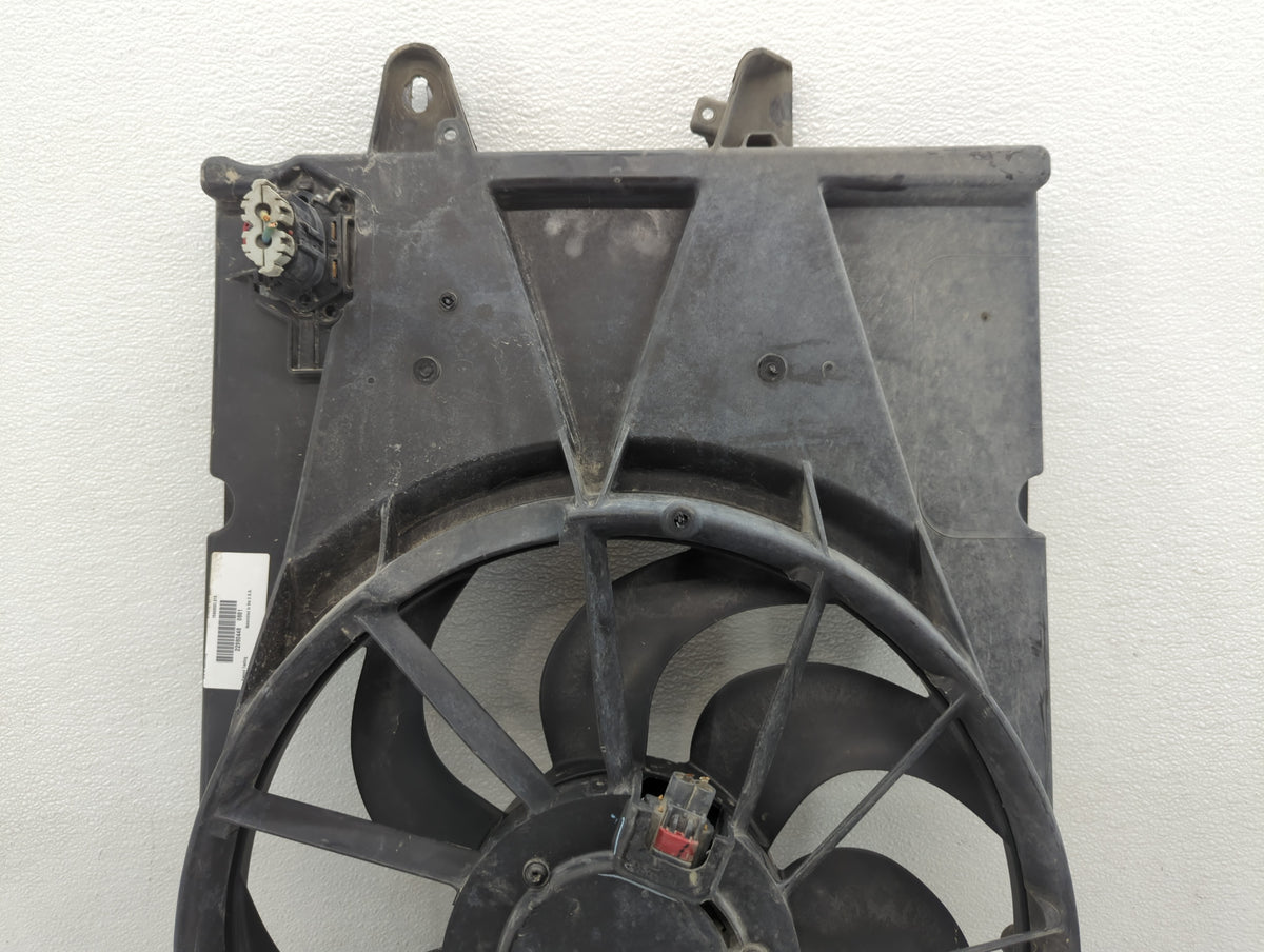 2010-2017 Chevrolet Equinox Left Radiator Fan Motor Assembly 611842 - Oemusedautoparts1.com