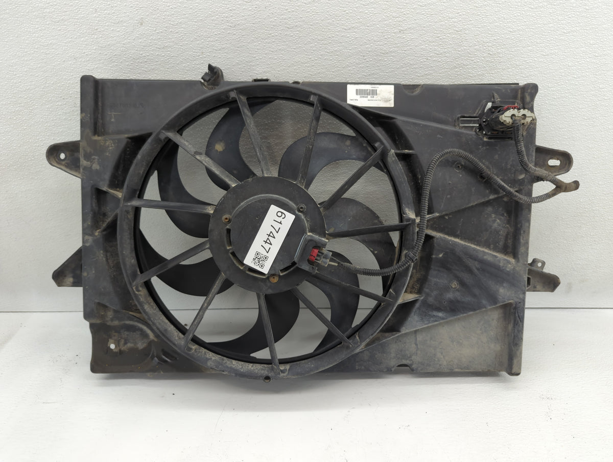 2010-2017 Chevrolet Equinox Left Radiator Fan Motor Assembly Black - Oemusedautoparts1.com
