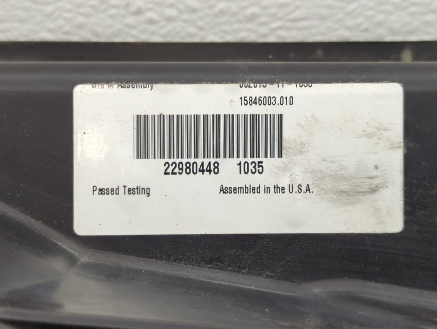 2010-2017 Chevrolet Equinox Left Radiator Fan Motor Assembly Black - Oemusedautoparts1.com